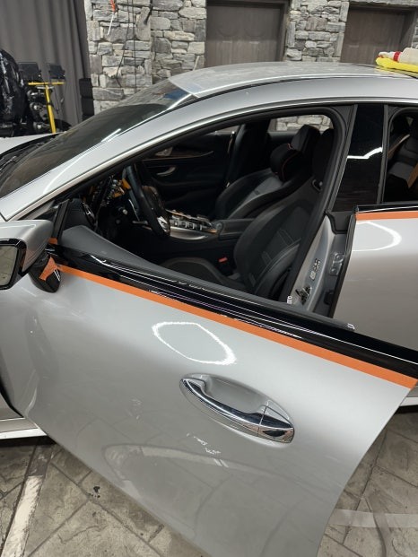 벤츠 AMG GT43 은색에서 고광택필름 화이트로 랩핑하기 용인랩핑 수원랩핑 크롬죽이기와 블랙PPF시공 / 경기 화성
