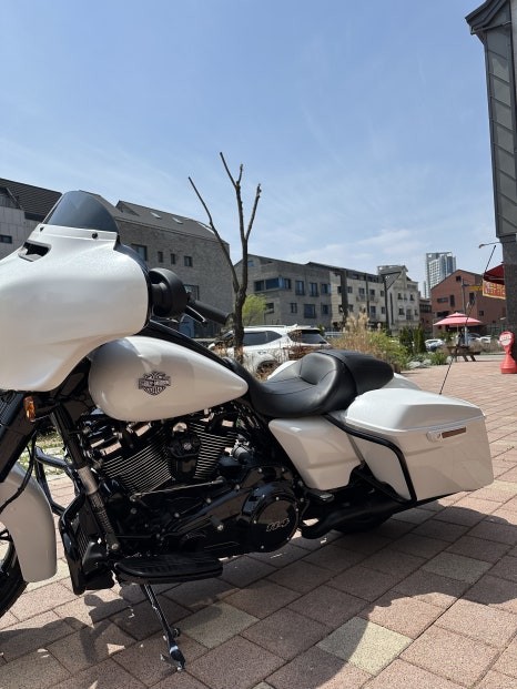 용인 할리데이비슨 스트리트글라이드 신차출고후 바로 랩핑으로 옷입히기 / 경기 화성
