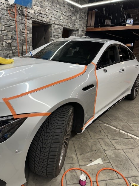벤츠 AMG GT43 은색에서 고광택필름 화이트로 랩핑하기 용인랩핑 수원랩핑 크롬죽이기와 블랙PPF시공 / 경기 화성