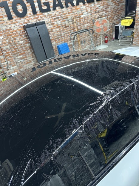 벤츠 AMG GT43 은색에서 고광택필름 화이트로 랩핑하기 용인랩핑 수원랩핑 크롬죽이기와 블랙PPF시공 / 경기 화성