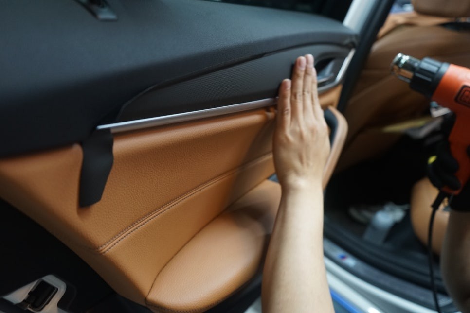 변신의 시작 BMW 520D 실내랩핑 3M 매트릭스블랙 (동탄, 하남) / 경기 화성