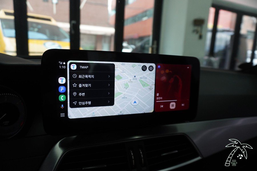 벤츠 C클래스 후기형 W204 안드로이드 올인원 후방카메라 편의기능 업그레이드와 카오디오 스피커 튜닝