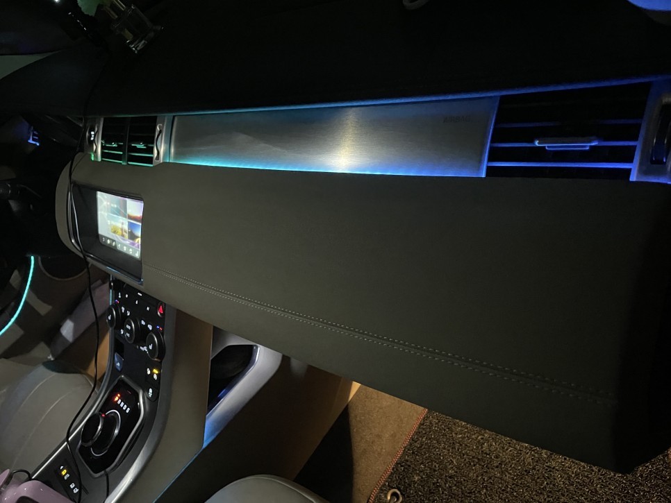 레인지로버 이보크 코더스 엠비언트 시공 / 인천 연수구