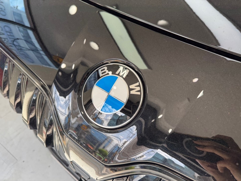 BMW 740i 샴페인 골드 컬러 PPF로 듀오톤 시공 어떤가요?