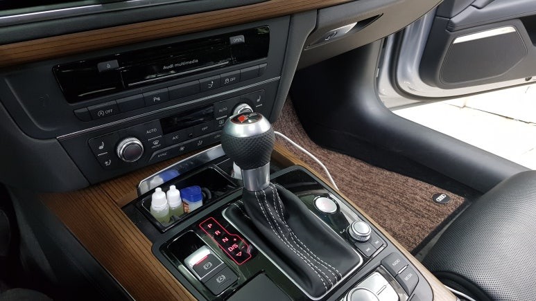 BMW 5시리즈 F10 528i 11년식 전동트렁크 및 측후방센서 장착 작업 BMW528i 오토트렁크 오토 테일게이트 후측방센서 후측방 경보기 시공 후기 대구BMW튜닝전문점 씨앤디