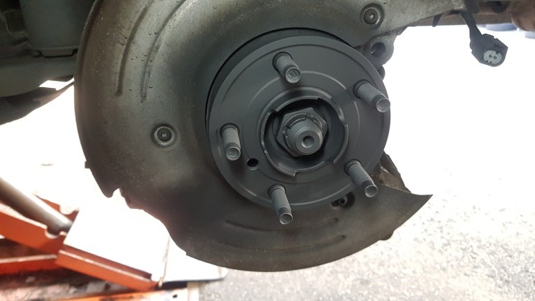 재규어XF 프론트 브레이크패드, 리어 브레이크디스크, 패드 교환 작업 대구 씨앤디인터내셔널 수입차정비 전문점 대구앞산 씨앤디 JAGUAR XF 브레이크패드마모경고등 자동차정비