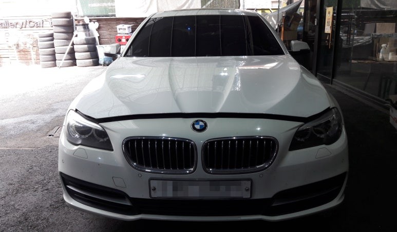 BMW 5시리즈 F10 520d 엔진오일교환 작업 BMW520d 합성유 오일교환 시공후기 쉘울트라0W30 오일필터, 에어필터 교체까지 전국최저가 대구 씨앤디인터내셔널 14년식