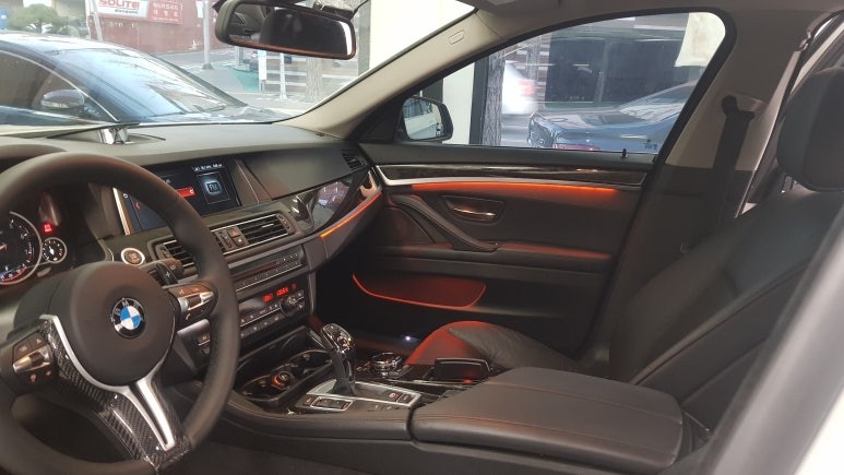 BMW 3시리즈 F30 320d 리어 브레이크 패드 교체 작업 뒷패드 교환 시공후기 대구 BMW정비 수입차정비 전문점 씨앤디인터내셔널 BMW320d브레이크패드교체 패드마모센서
