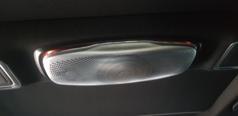벤츠 CLA 200d 송풍구 엠비언트 도어엠비언트 풋등 장착작업  엠비언트 라이트 무드등 대구 카센터 수입차 정비 튜닝 수리 전문점 씨앤디인터내셔널
