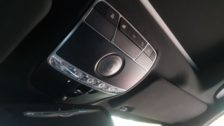 벤츠 S클래스 W223 S450 메르세데스 4MATIC 22년식 부메스터/엑티브 엠비언트/리어 모니터 시공장착 벤츠튜닝 자동차튜닝 차량용모니터 후석모니터 뒷자석 대구 대명동 씨앤디