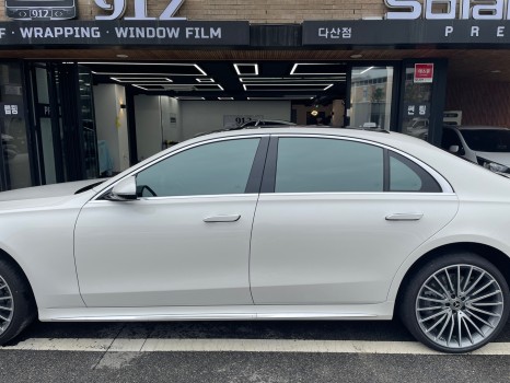 다산썬팅 벤츠 S500 솔라가드 퀀텀 프리미엄 틴팅 파격 할인 시공!!