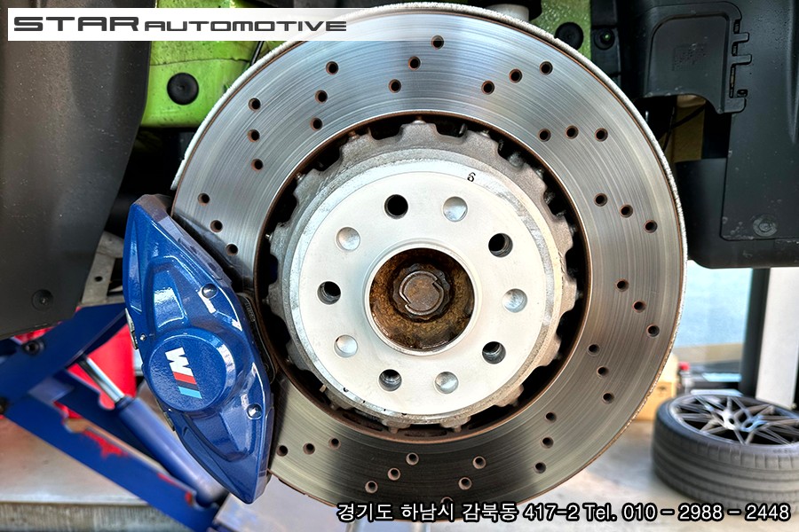 BMW F82 M4 컴페티션 12mm H&R 스페이서 장착