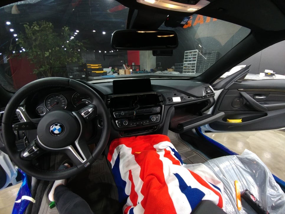 서울 / BMW M4 를 위한 아이폰 디지털 고화질 무선 미러링 by HDMI 인터페이스 IW06B-N23 / 서울 구로구 구로동 / 강남.송파.서초.동작.강동