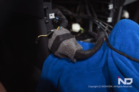 2009년 BMW E60 CIC 2세대 아이드라이브에 카플레이&안드로이드오토 , 순정형 후방카메라 빌드 업 !! / 서울 구로구 구로동