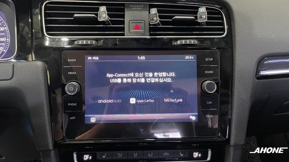 폭스바겐 골프7 2.0TDI 아직도 5.8인치 사용하세요? 신형 8인치 모니터, MIB2.5오디오, 알람혼 장착. / 경기 이천 부발