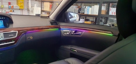 i♥오토인 2008년식 벤츠 S550 계기판 일체형 안드로이드올인원 장착 및 엠비언트 라이트 튜닝하러 대전으로 출발