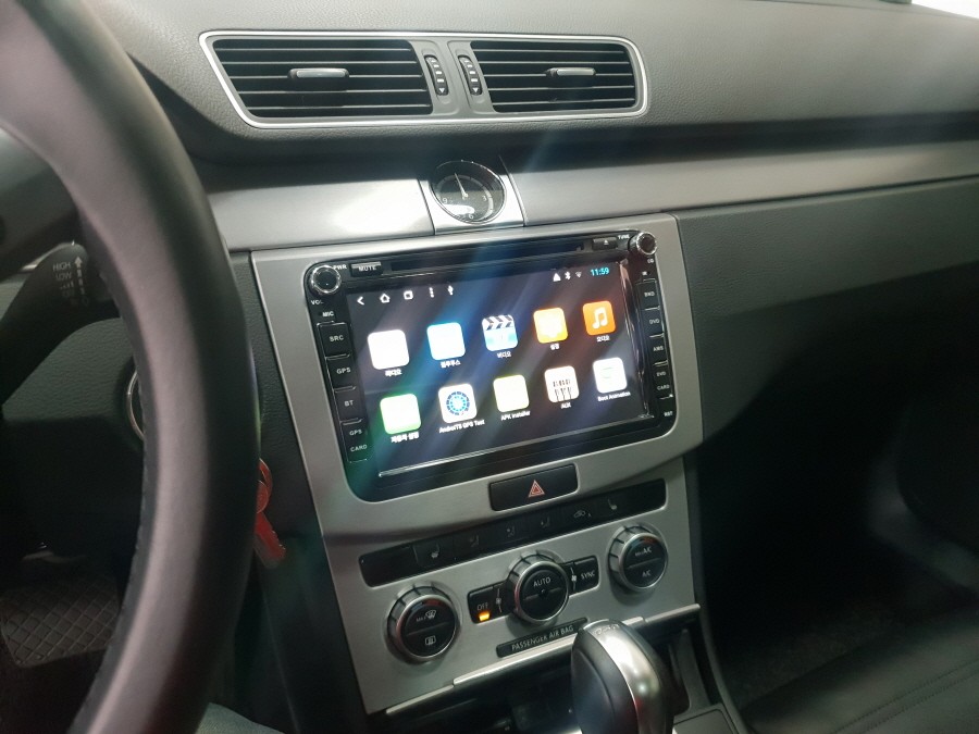 폭스바겐CC 모터스밸류 안드로이드 네비매립 / 후방카메라 연동