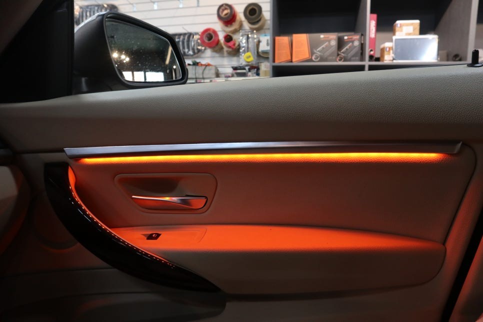 부산 BMW F34 3GT 엠비언트 시공 가능하죠!