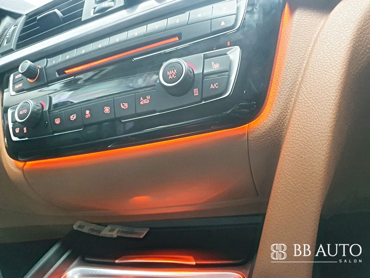 부산 BMW F30 3시리즈 엠비언트 칩교환 트렁크버튼