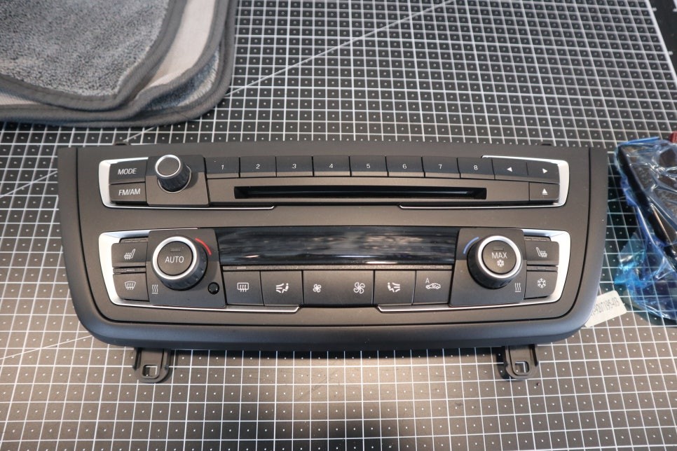 BMW F30 320d 감성튜닝은 퍼포팩부산점