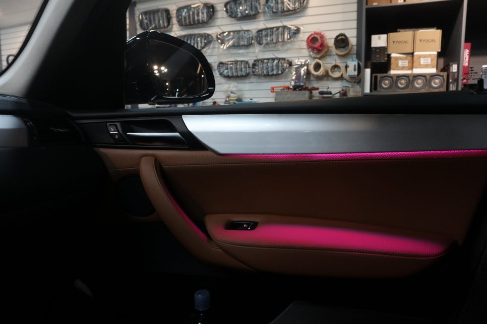 부산BMW F26 X4 필수템 가변엠비언트 드루와 드루와