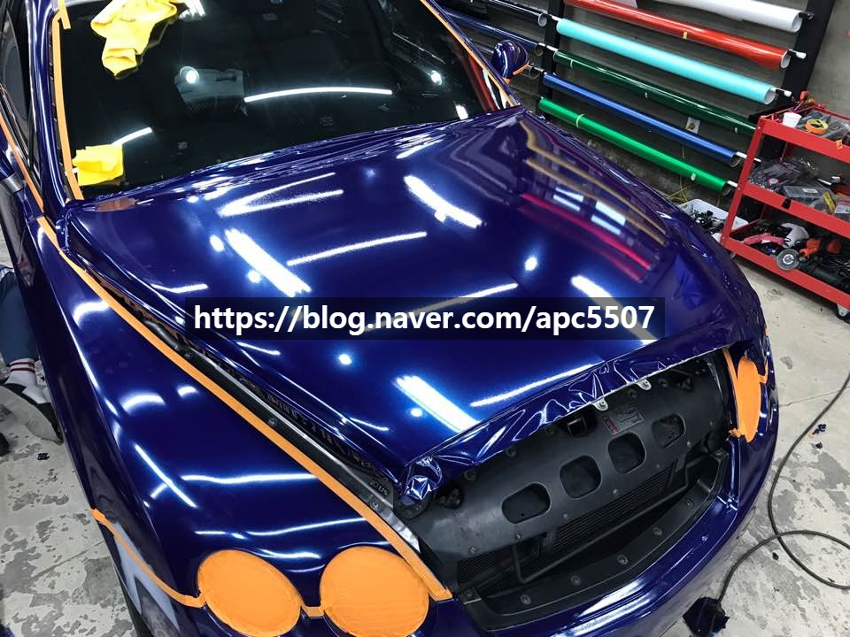 차량랩핑을 통해 벤틀리 차량을 사이보그틱하게! / 용산구 문배동