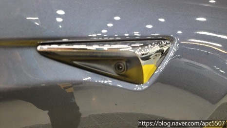 테슬라 랩핑 모델 S 피스타치오 / 용산구 문배동