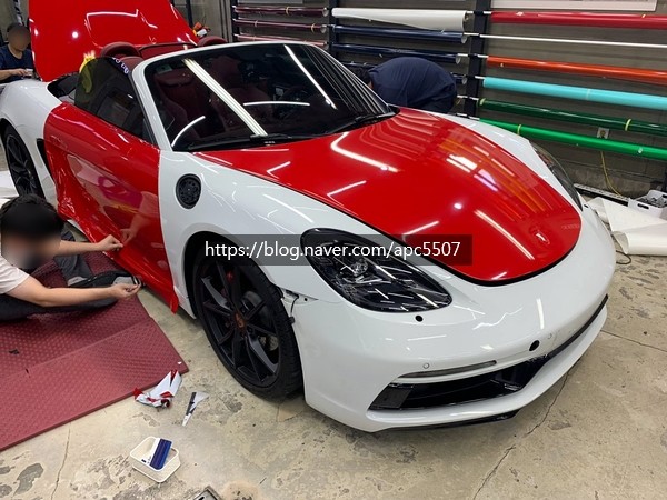 강렬한 레드 남들과 다르게!'포르쉐 박스터' 자동차 랩핑 시공기 / 용산구 문배동