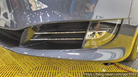 테슬라 랩핑 모델 S 피스타치오 / 용산구 문배동