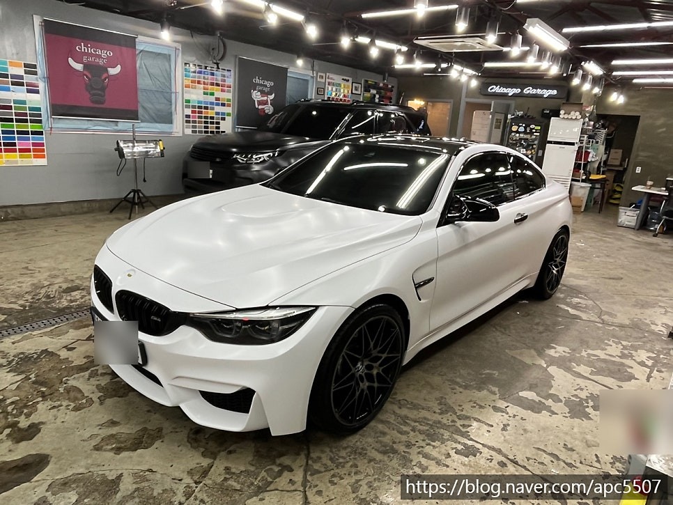 bmw m4 사틴 화이트 전체랩핑