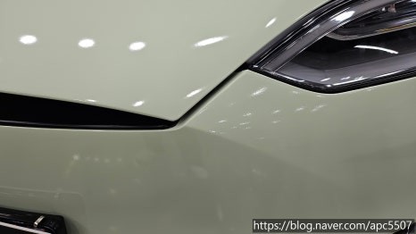 테슬라 랩핑 모델 S 피스타치오 / 용산구 문배동