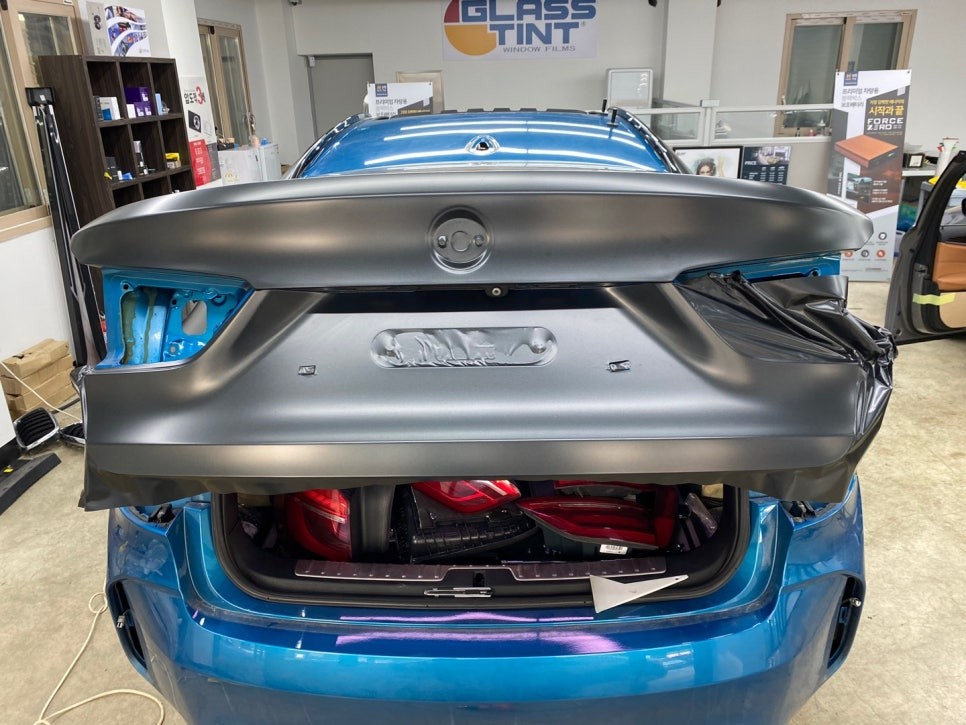 BMW X6M 사틴블랙락그레이메탈릭 전체랩핑시공_하남랩핑_미사랩핑_남양주랩핑_구리랩핑_강동랩핑 / 하남 풍산동