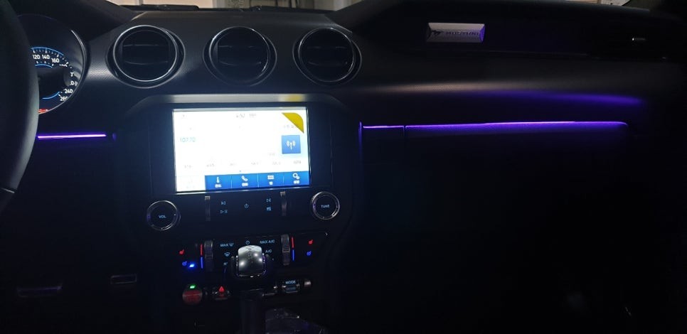 ★★머스탱 아크릴엠비언트 시공★★ 수원튜닝 오산튜닝 화성튜닝