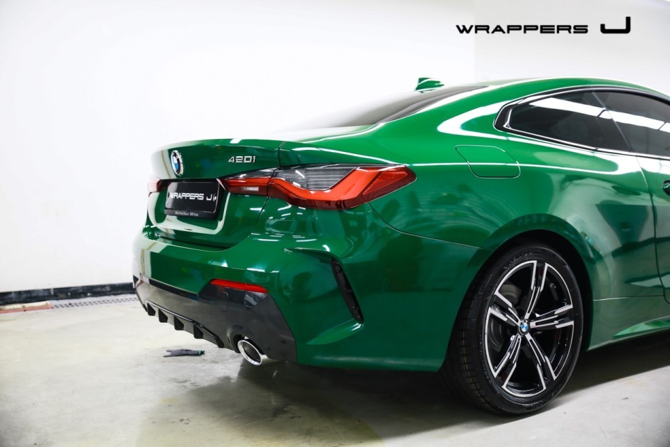 G22 BMW 420i 전체랩핑 에이버리 다크그린 서울 BMW랩핑 / 서울 마포구