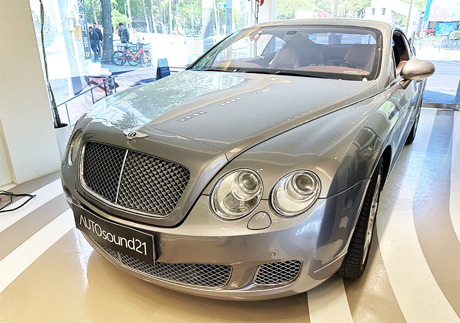 벤틀리 컨티넨탈 GT 2006년식▶ 압축률이 높은 카플레이보다 음질 좋은 WTX-700 블루투스 리시버 + 사운드업 헤드켑 / 서울 마포구