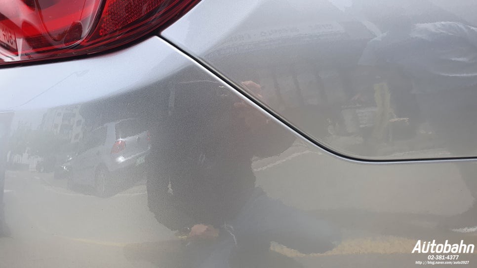 BMW 528i 자동차 사고 도장면 광택으로 안될 때. 판금,도장 수리는 1급 공업사 운영하는 아우토반에서 받으세요.