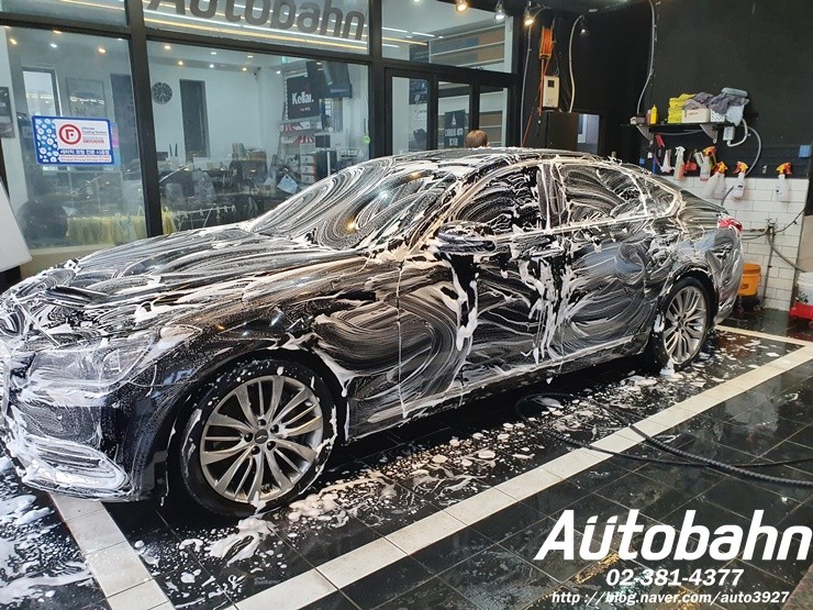 제네시스 G80 광택 유리막코팅 전문점에서 시공 받으세요 대표가 직접 시공하는 매장에서 받으세요. 상담과 시공을 동시에 ^^ 은평구 광택 유리막 코팅 일산 광택 유리막코팅 불광동 광택 / 고양시 삼송동