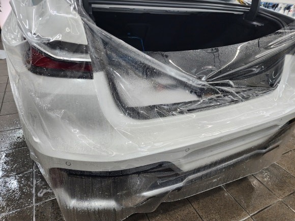 BMW 740i : 뒷범퍼 전체PPF 시공 노원아우토바스 / 노원구 공릉동