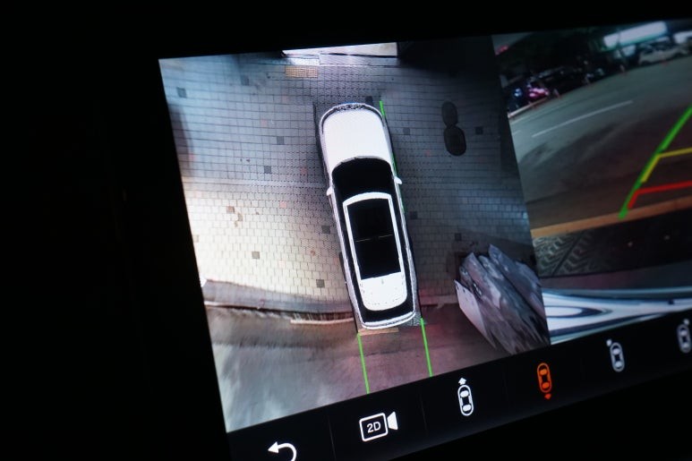 랜드로버 레인지로버 보그 12.3인치 신형컨버전 모니터와 3D고화질 어라운드뷰 시공했어요! / 서울 중랑