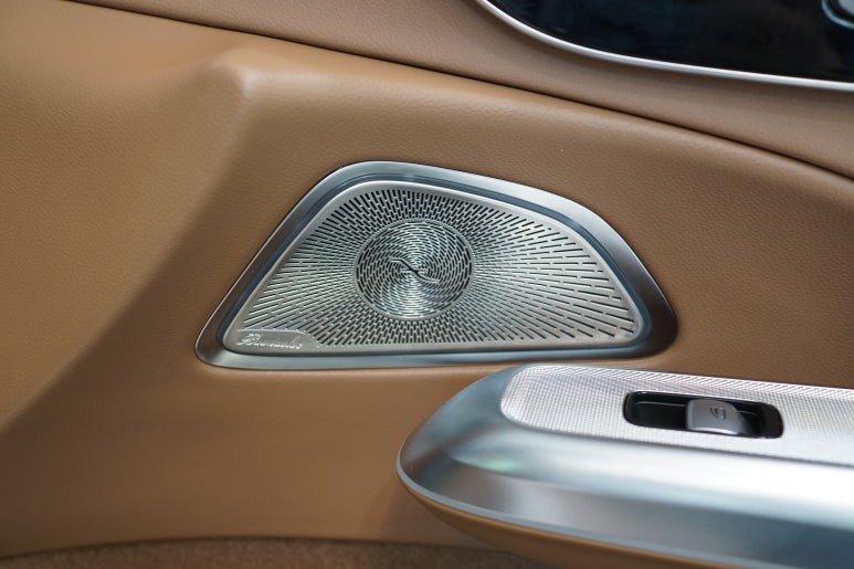 W214 E클래스 4D부메스터 스피커 아우토픽스는 왜 다를까요? / 서울 중랑
