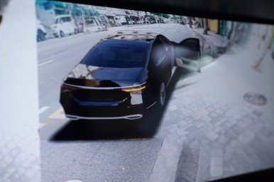 벤츠 W221 11년식 직수한 S500에도 와이드콕핏 모니터와 액티브엠비언트 3D터치 어라운드뷰까지 풀시공 해드렸습니다 / 중랑, 동대문, 광진구, 성동구