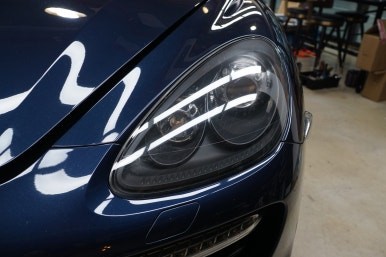 포르쉐 13년식 카이엔터보, 구형 탈출! 컨버전 라이트 & 리어모니터 시공으로 신형처럼 바꿔드렸어요!! / 서울 중랑