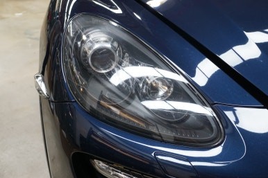 포르쉐 13년식 카이엔터보, 구형 탈출! 컨버전 라이트 & 리어모니터 시공으로 신형처럼 바꿔드렸어요!! / 서울 중랑