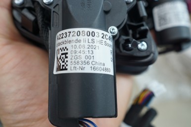 벤츠 W223 S400D 순정4D부메스터 전동스피커, 숏바디전용 피아노라커트림  그리고 액티브엠비언트까지 완벽한 조합!