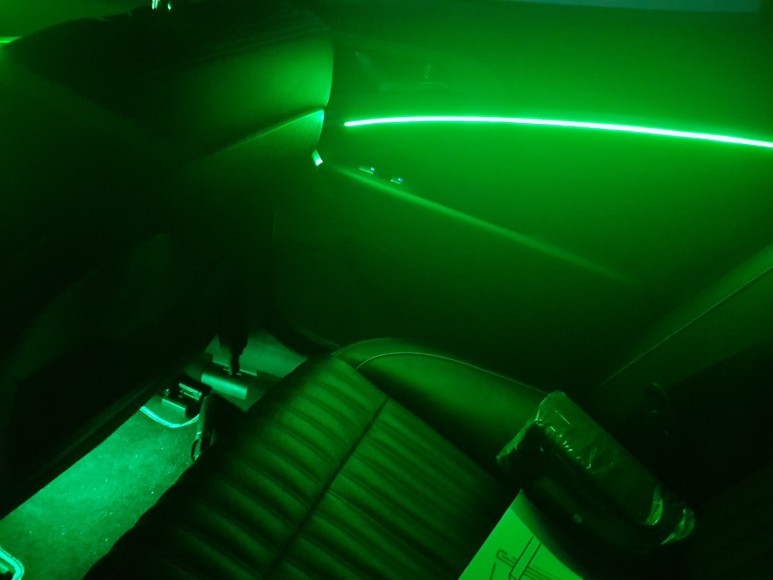 울산 제네시스 G70 DMX 엠비언트 기본세트+풋등 시공 / 울산, 포항