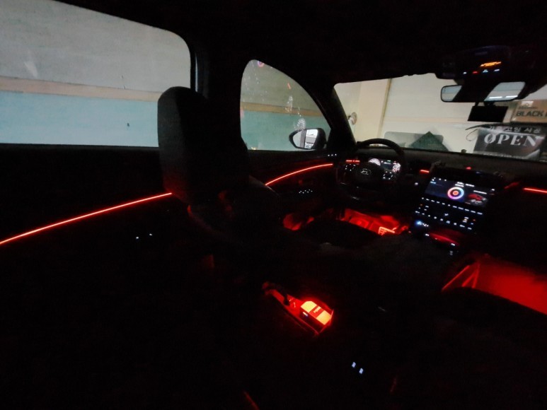 울산 NX4 투싼 DMX 엠비언트 기본세트+풋등+순정연동 시공 & 상상온 바로고 기어봉 / 울산, 포항