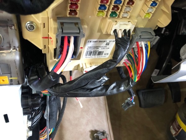 올뉴카니발 하이리무진_무시동 tv 연결 + 오디오 시공 후기입니다. / 오산 외삼미동