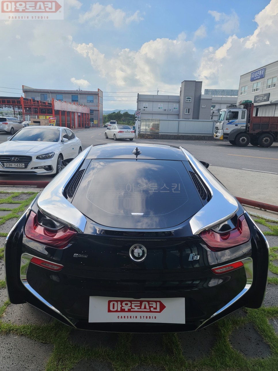 bmw i8 에이버리슈프림 실버크롬 전체랩핑 / 광주 광산구