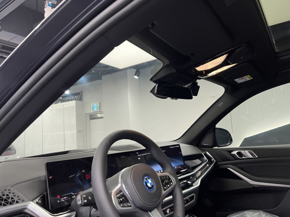 수입차 썬팅 BMW X5 솔라가드 최상위 LX 블랙 반사필름
