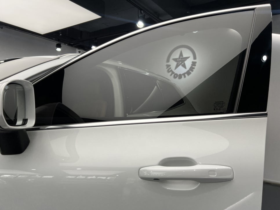 XC60을 돋보이게 하는 블랙썬팅!! 하버캠프 세라믹본드